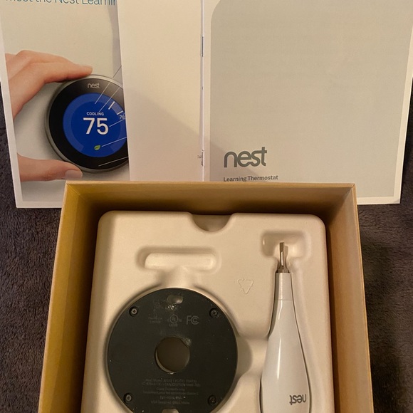 Nest Generation 3 Thermostats - Picture 3 of 6